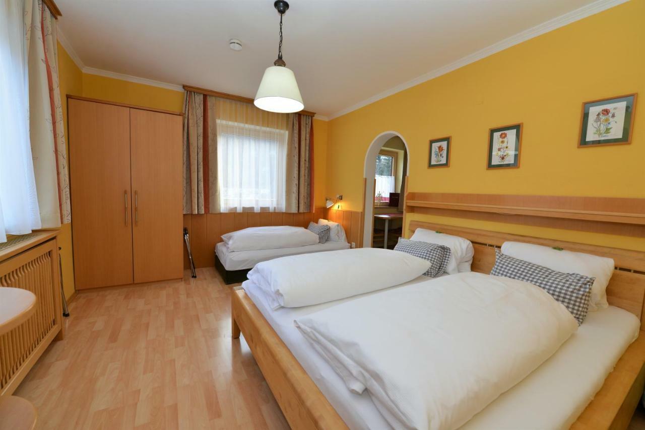 Hotel Haus Miriam Sankt Lorenzen ob Murau Exterior foto